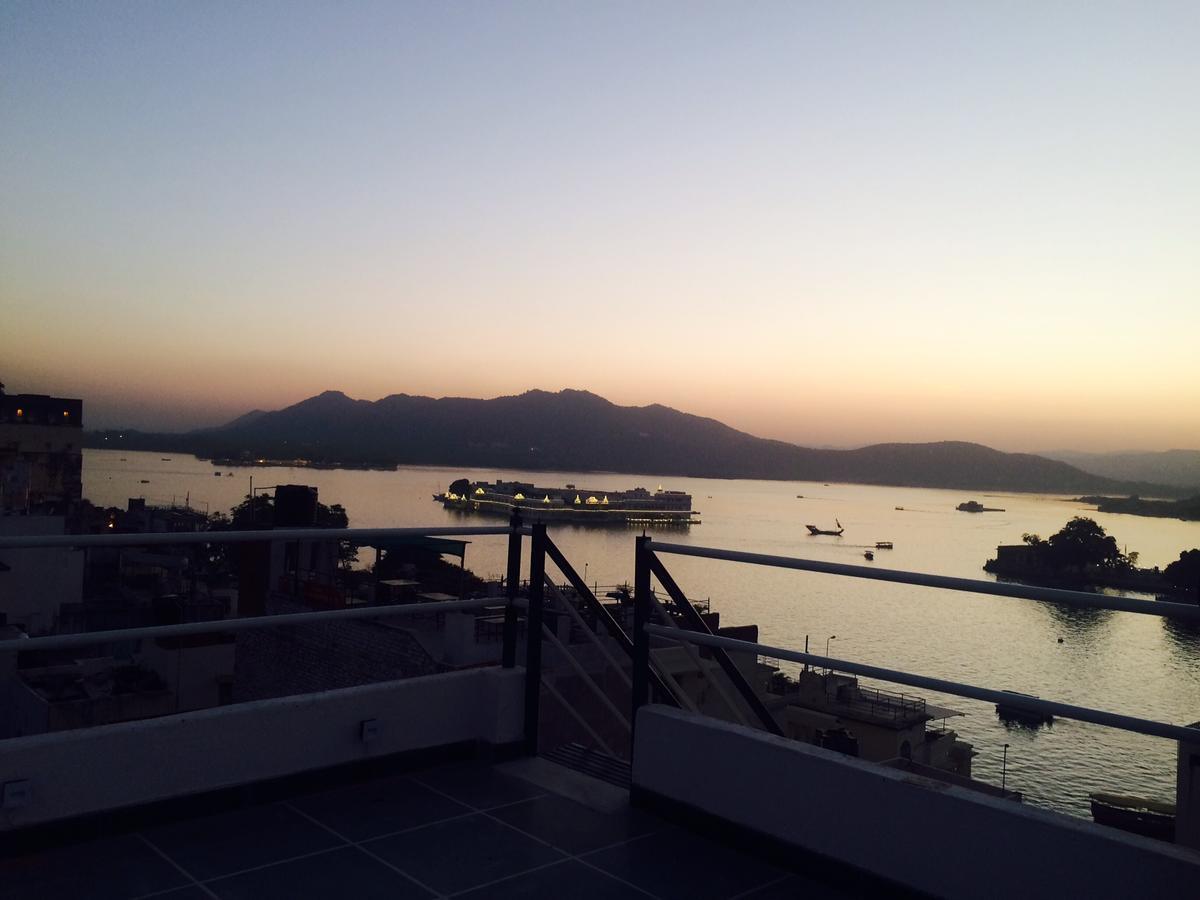 Maa Ji House On Lake Pichola 烏代浦 外观 照片